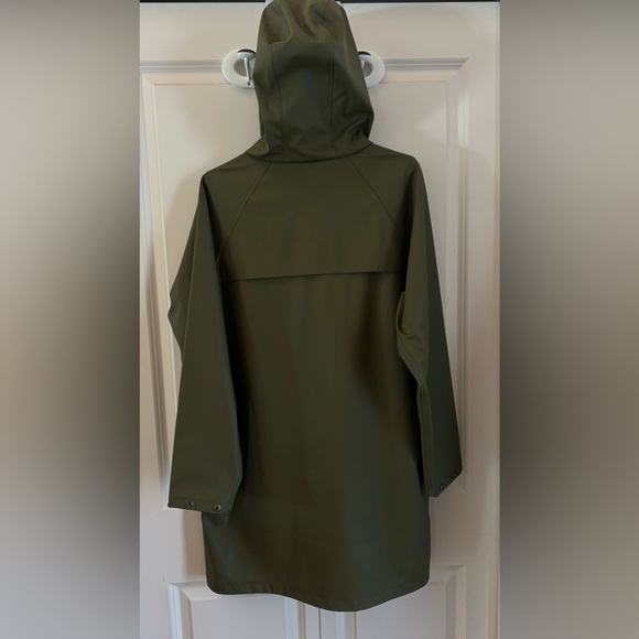 JARDINES DOMAINE green olive rain coat, collaboration with Sammy Sylvester - Picture 5 of 8